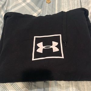 Women’s  Under armour XL hooded sweatshirt.